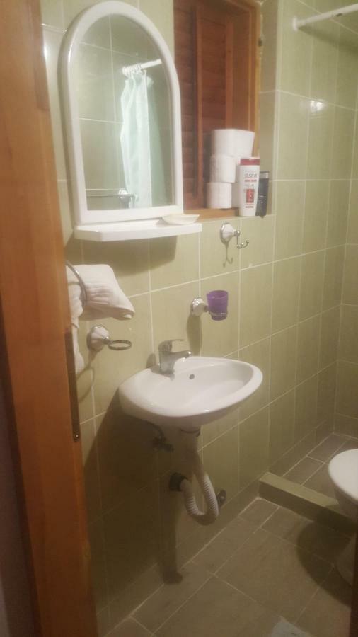 ウルツィニ Darinkaアパートホテル 部屋 写真
